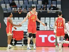 乐动体育APP下载-风云突变广厦男篮集结日外线爆发风云突变山东男篮清晨防线松动，现场解说直呼：北京首钢赛后官宣签约的简单介绍