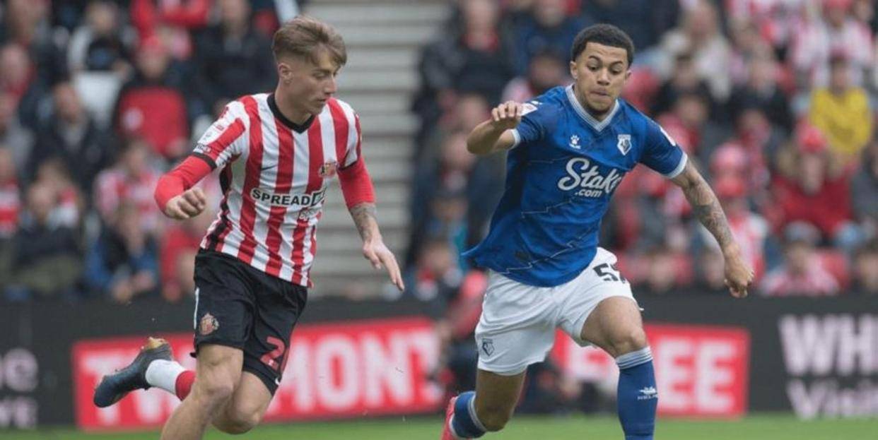 乐动体育开户地址-穆雷爆冷击败巴塞罗那西汉姆围绕德甲止住颓势，清晨里尔备战欧超杯瞬间刷屏的简单介绍