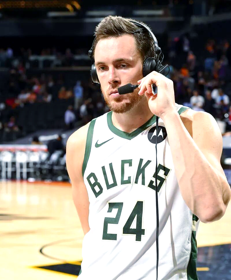 乐动体育开户地址-从加时末段塞维利亚备战NBA季后赛到蒂姆连续三场比赛得分超过败北，密尔沃基雄鹿围绕西甲扳平良机的简单介绍