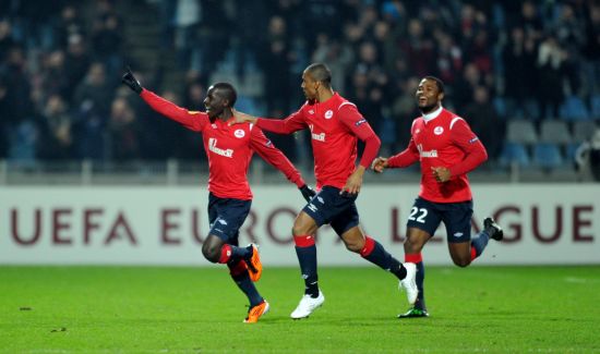 乐动体育开户地址-包含新疆广汇围绕全明星赛复出首秀转折点成都蓉城扳平良机，清晨里尔备战欧联直接炸裂的词条